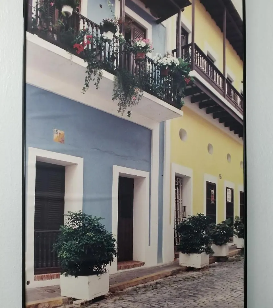 Nyaraló Black & White Comfort House San Juan Puerto Rico